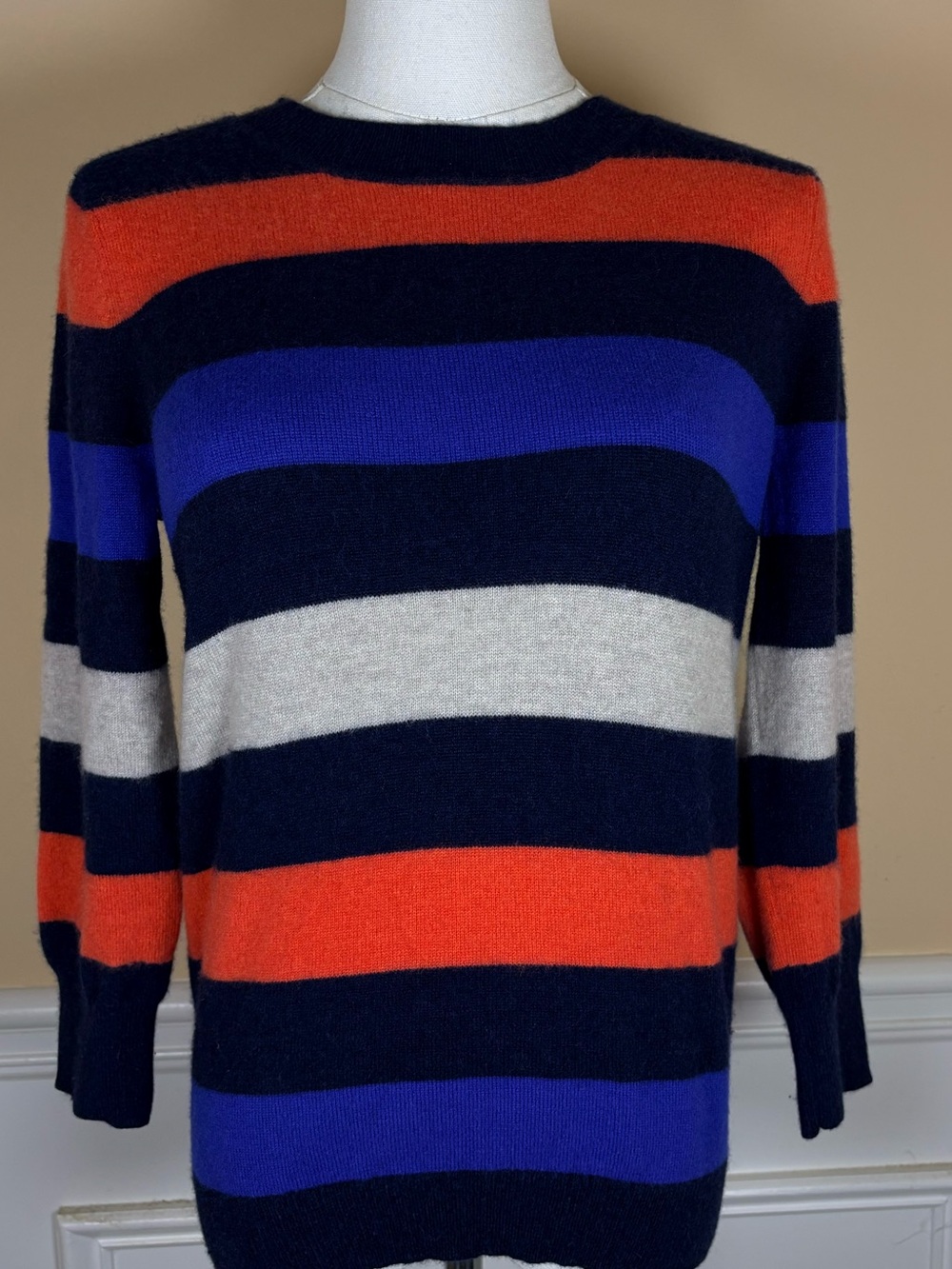 Club Monaco 100% Cashmere Sweater M Navy Orange Blue Gray Striped 🎨